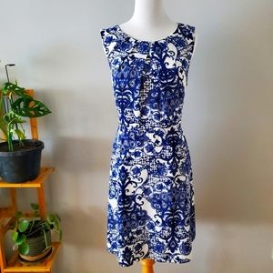 Charming Charlie sleeveless pattern dress white and blue